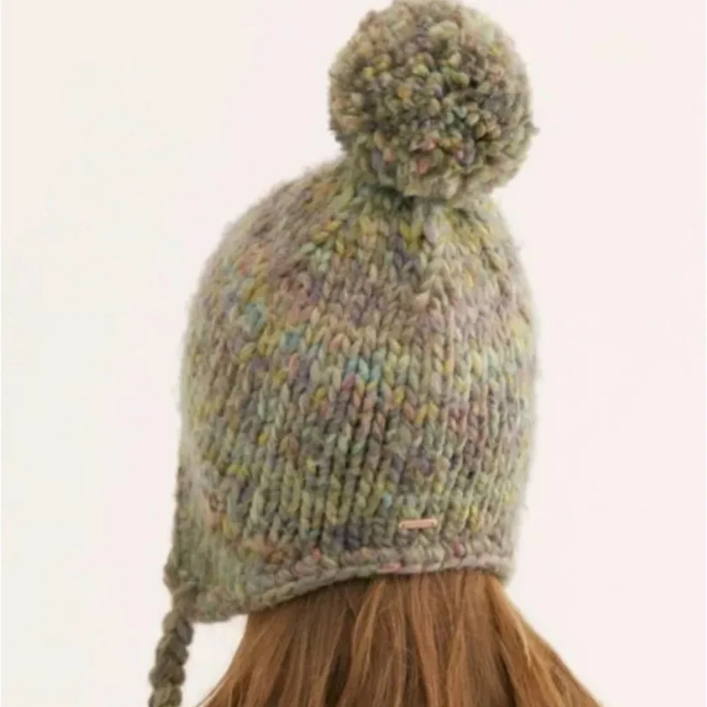 NEW Free People Fox Trot Trapper Winter Hat Green Z392-1
